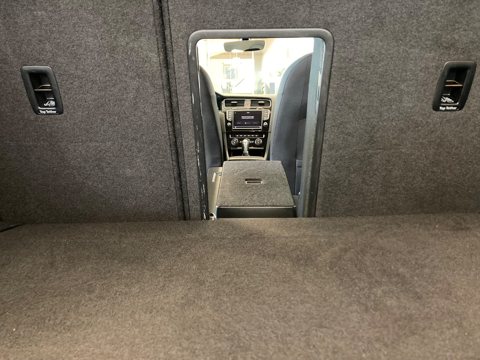 Hvid VW Golf VII fra 2017