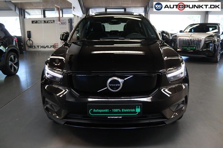 Sort Volvo XC40 fra 2022