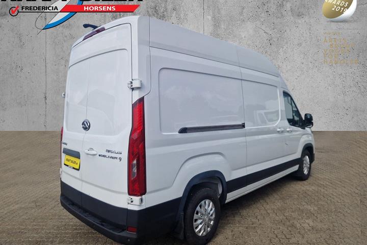 Hvid Maxus e-Deliver 9 fra 2023