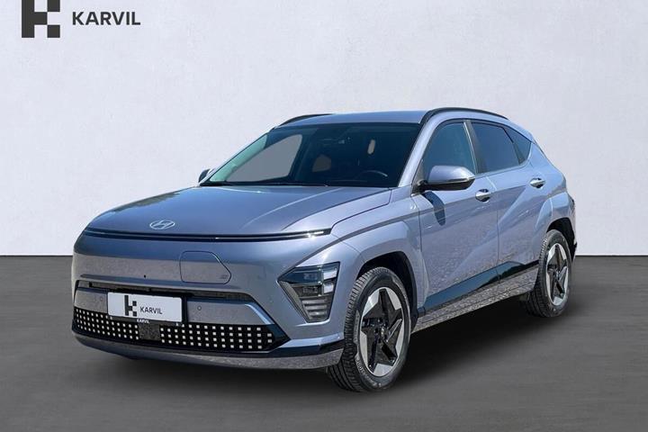 Blå Hyundai Kona fra 2024 set udefra