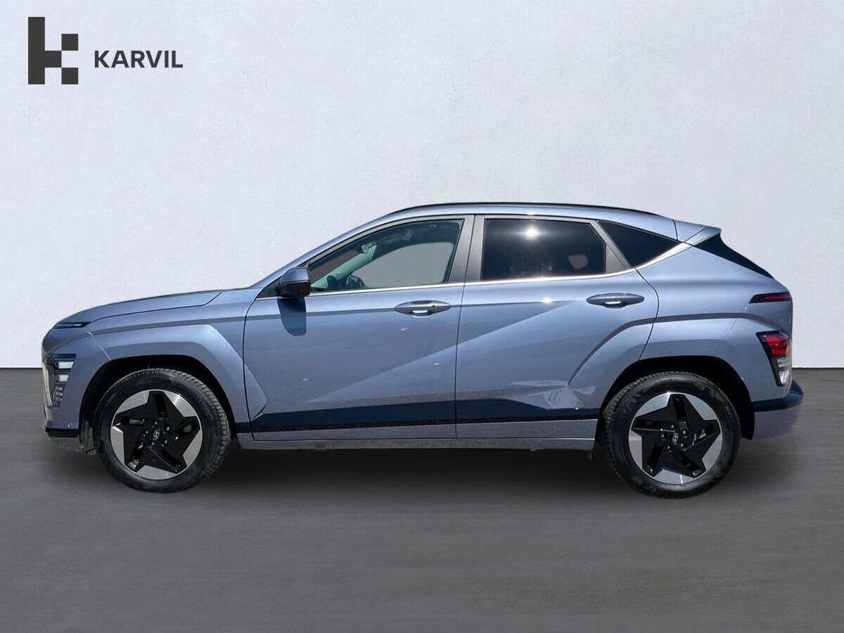 Blå Hyundai Kona fra 2024