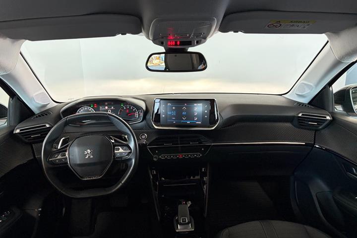 Sort Peugeot 208 fra 2024