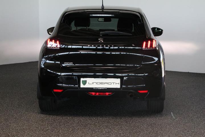 Sort Peugeot 208 fra 2024