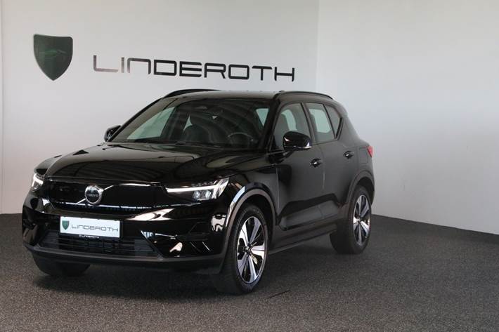 Sort Volvo XC40 fra 2023
