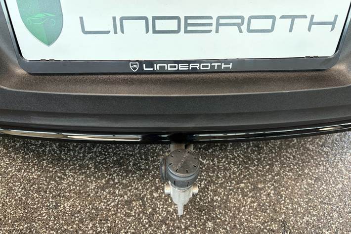Sort Volvo XC40 fra 2023