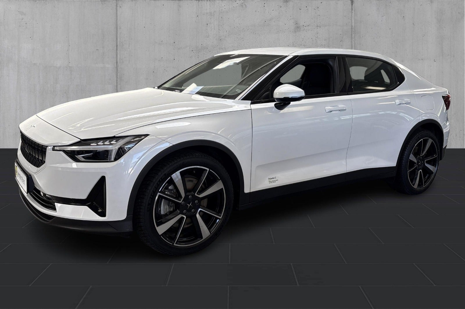 Hvid Polestar 2 fra 2023