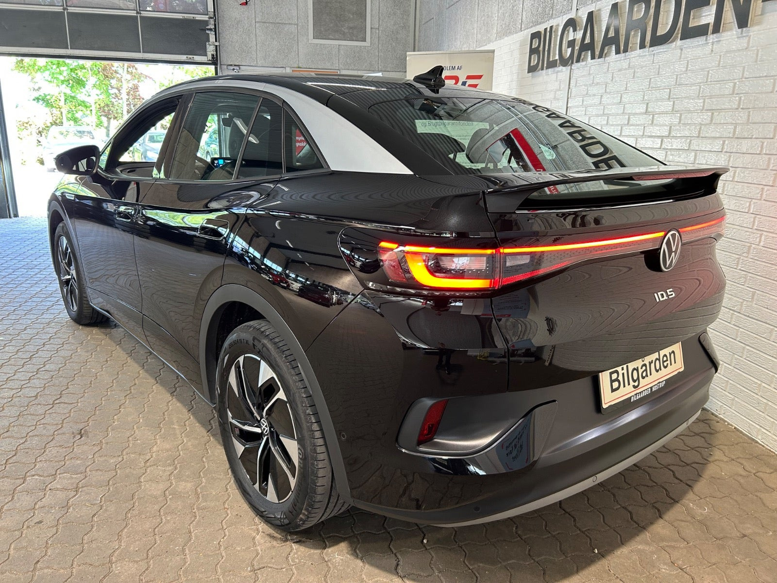 Sort VW ID.5 fra 2023