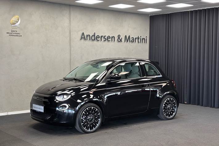 Grøn Fiat 500e fra 2023