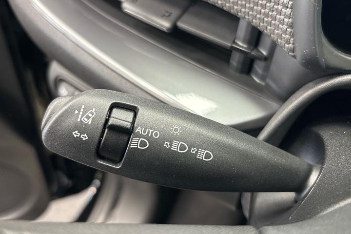 Grøn Fiat 500e fra 2023