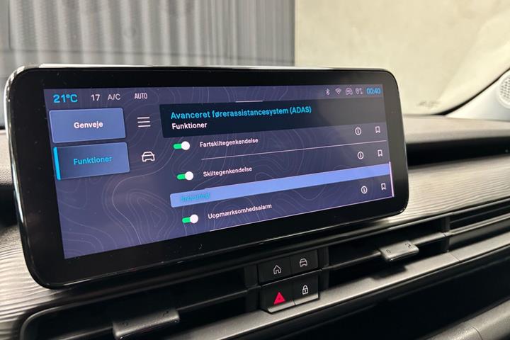 Hvid Jeep Avenger fra 2023