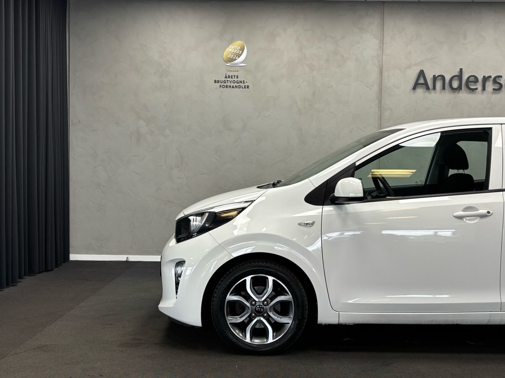 Hvid Kia Picanto fra 2019