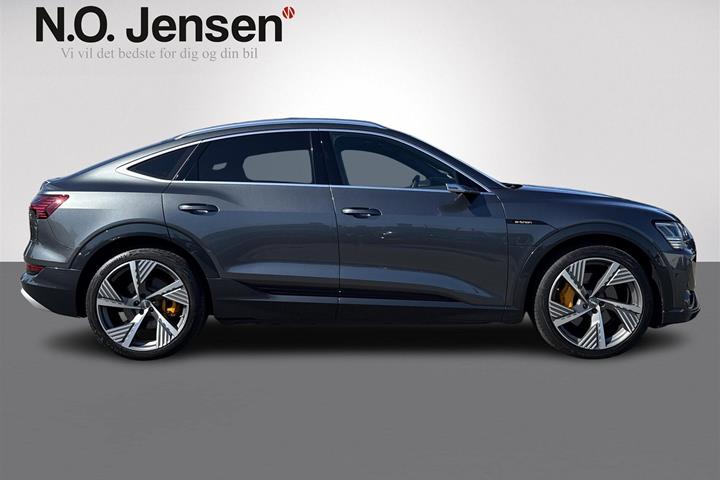 undefined Audi e-tron fra 2020