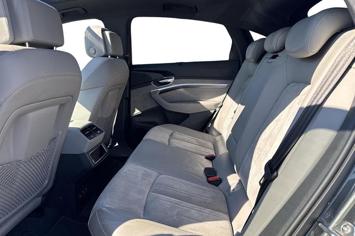 undefined Audi e-tron fra 2020