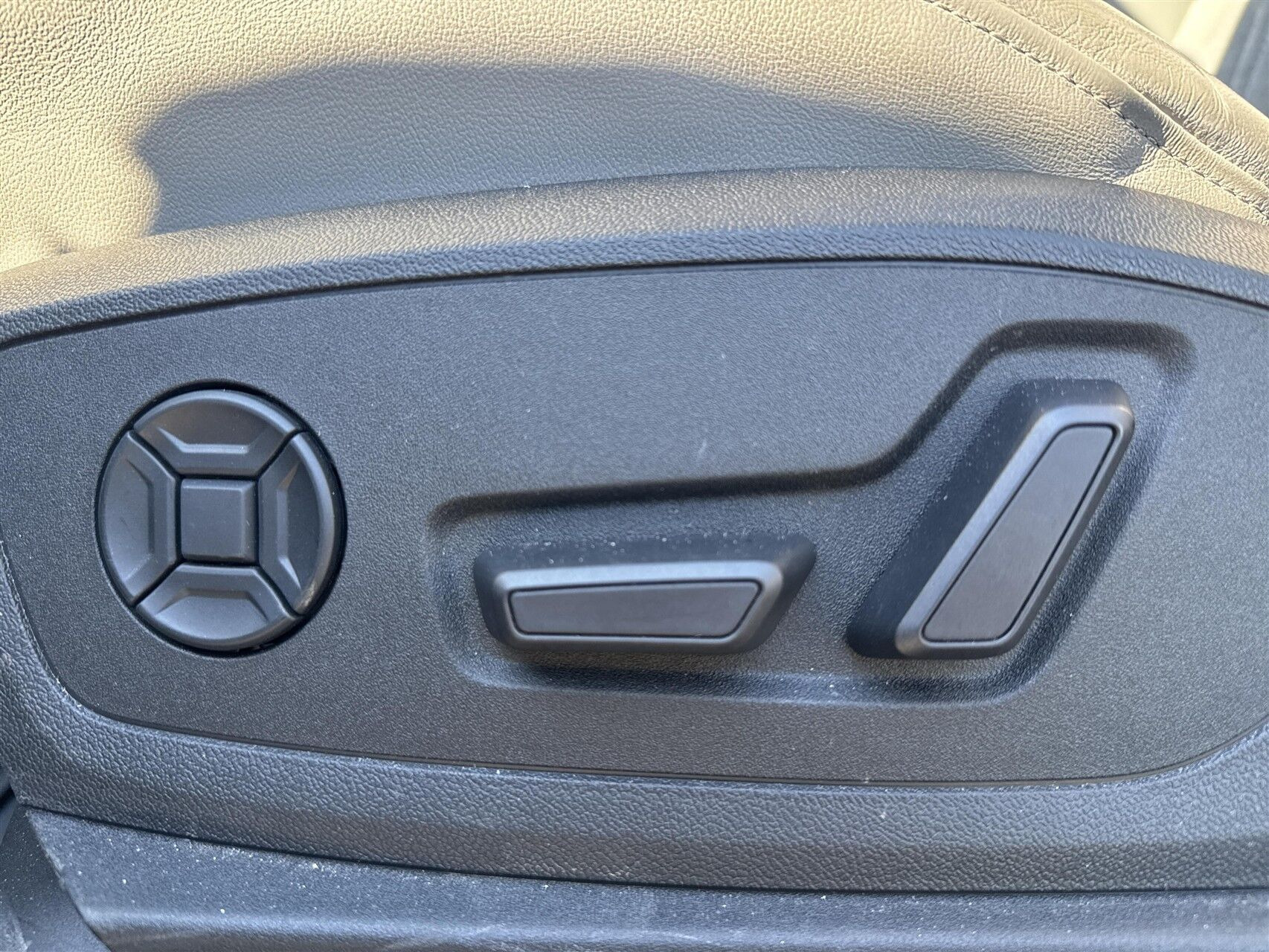 undefined Audi e-tron fra 2020