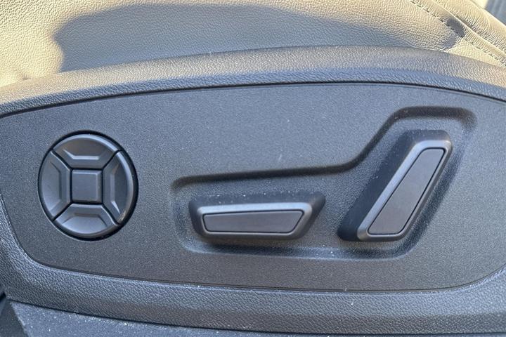 undefined Audi e-tron fra 2020