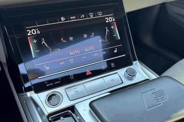 undefined Audi e-tron fra 2020