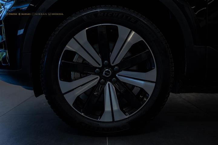 Sort Volvo C40 fra 2023
