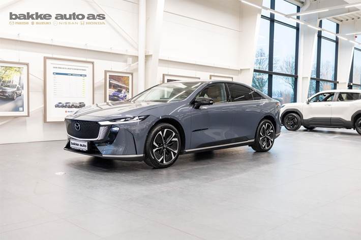 Grå Mazda 6e fra 2026