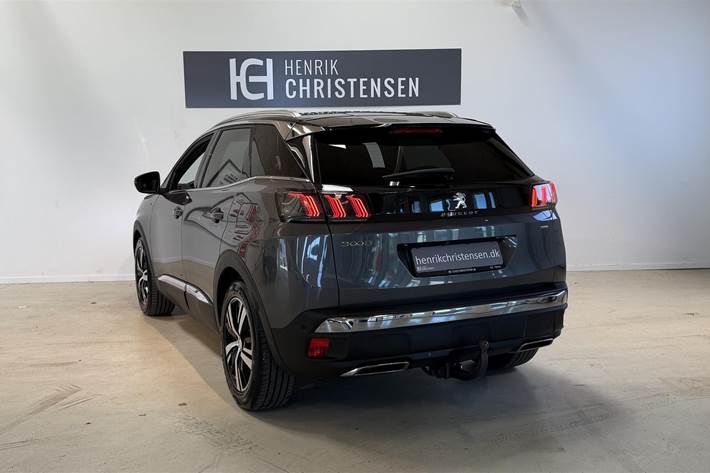 Sort Peugeot 3008 fra 2021