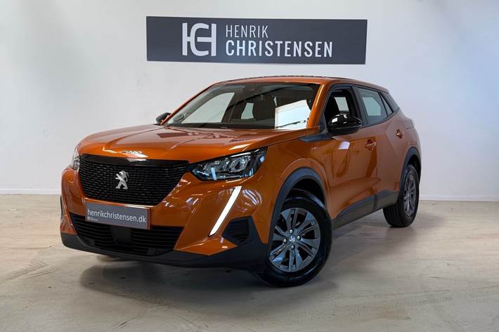 Orange Peugeot 2008 fra 2022