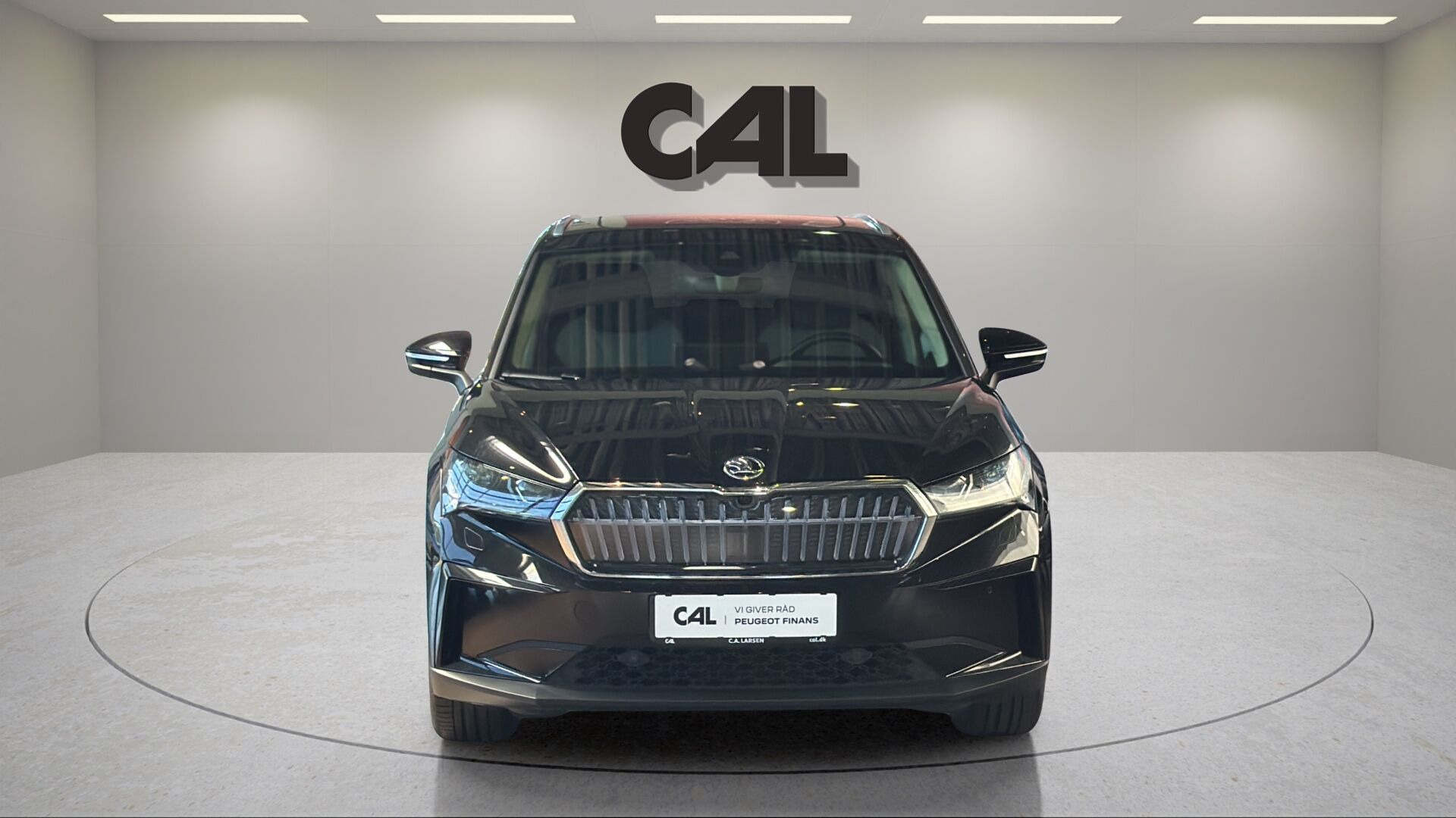 Sort Skoda Enyaq fra 2023