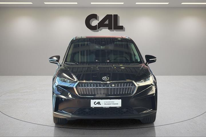 Sort Skoda Enyaq fra 2023