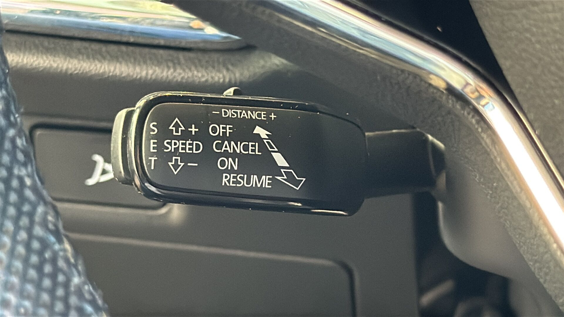 Sort Skoda Enyaq fra 2023
