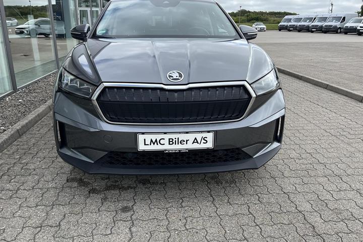 Grå Skoda Enyaq fra 2025