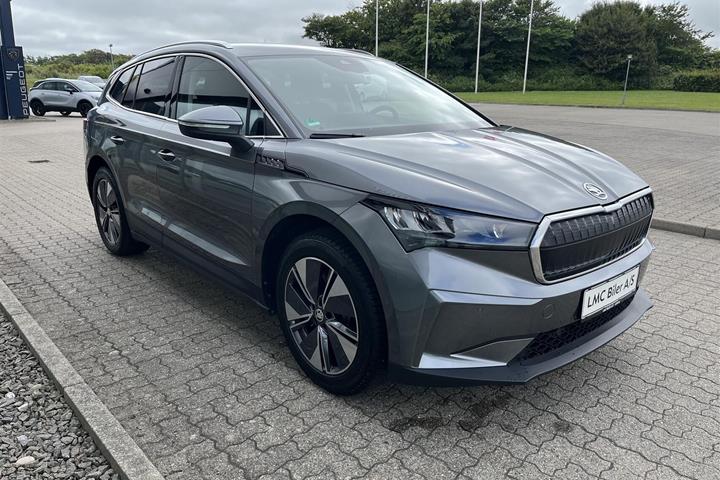 Grå Skoda Enyaq fra 2025