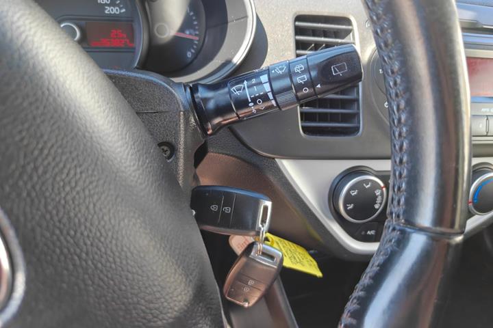 undefined Kia Picanto fra 2015