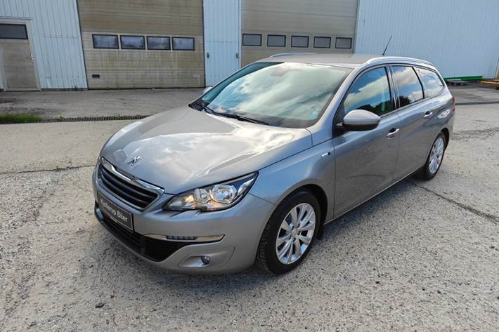Gul Peugeot 308 fra 2016