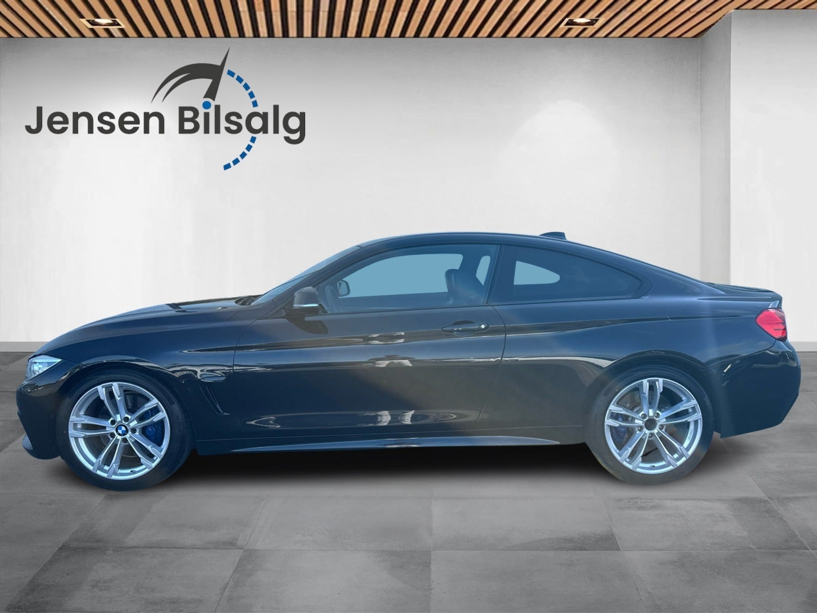 Sort BMW 420d fra 2015