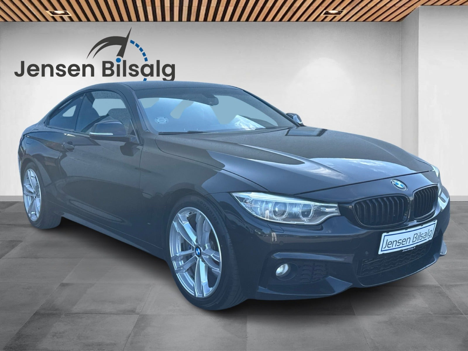 Sort BMW 420d fra 2015