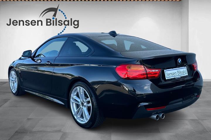 Sort BMW 420d fra 2015