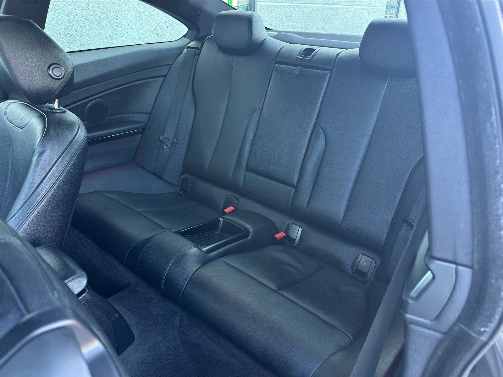 Sort BMW 420d fra 2015