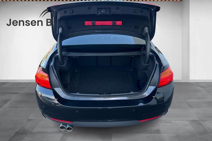 Sort BMW 420d fra 2015