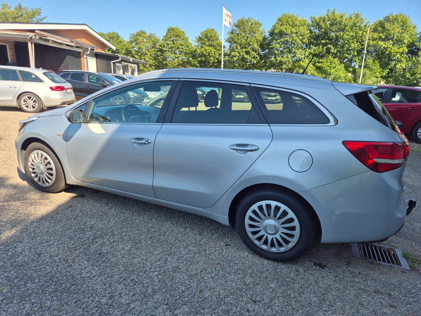 Grøn Kia Ceed fra 2016