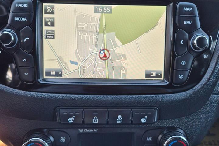 Grøn Kia Ceed fra 2016