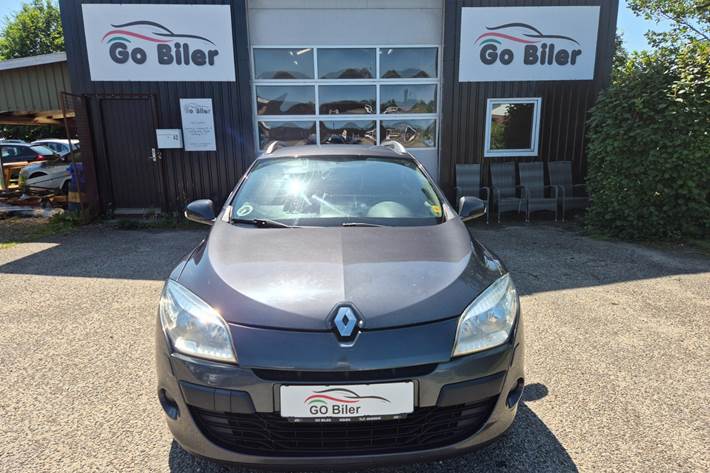 Grøn Renault Megane III fra 2012