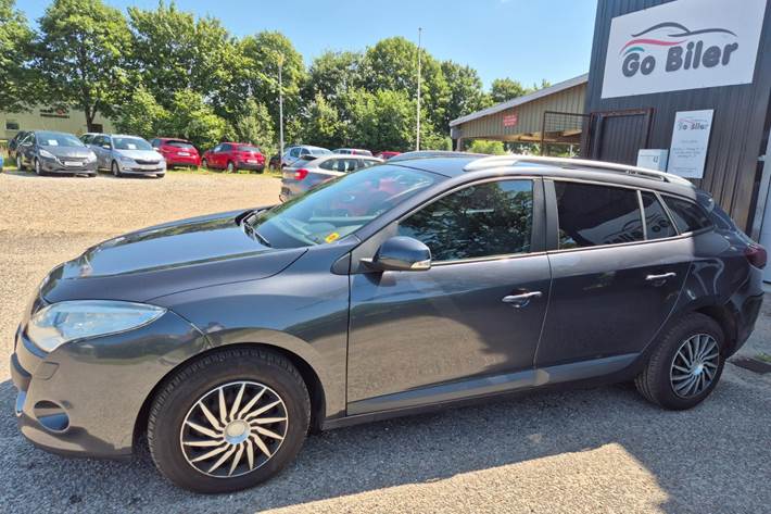 Grøn Renault Megane III fra 2012