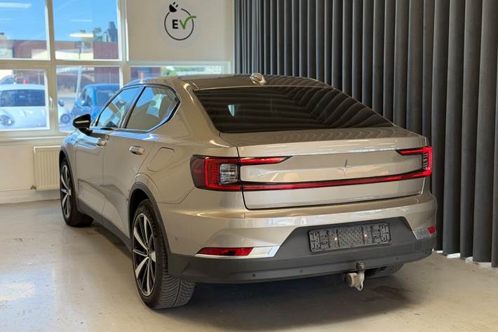 Orange Polestar 2 fra 2021