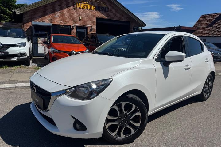 undefined Mazda 2 fra 2016 set udefra