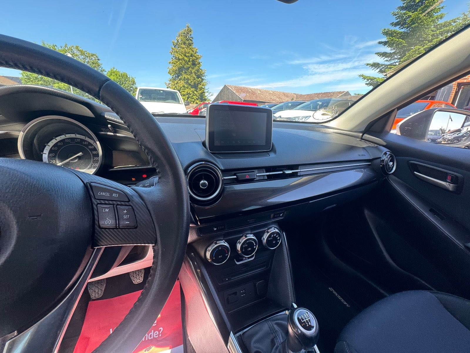 undefined Mazda 2 fra 2016