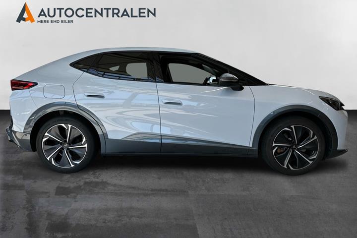 Hvid Cupra Tavascan fra 2024