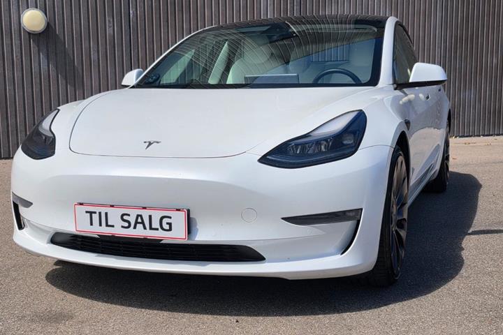 undefined Tesla Model 3 fra 2021