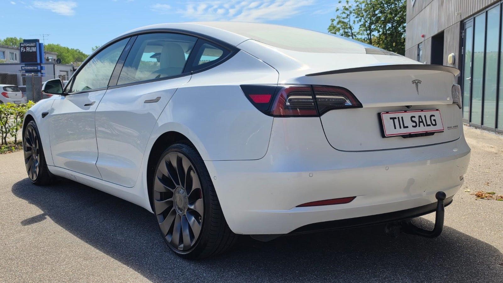 undefined Tesla Model 3 fra 2021