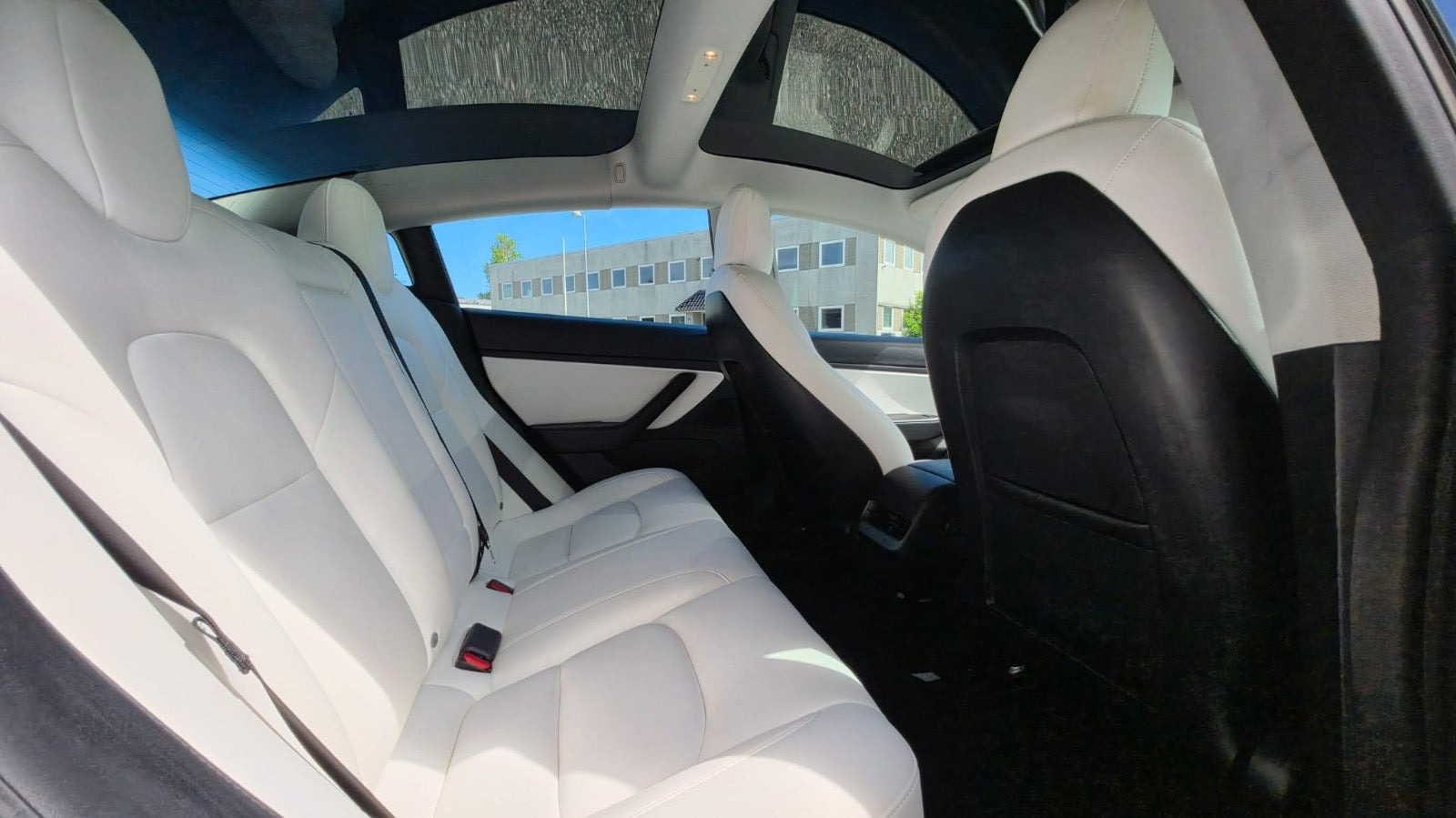 undefined Tesla Model 3 fra 2021