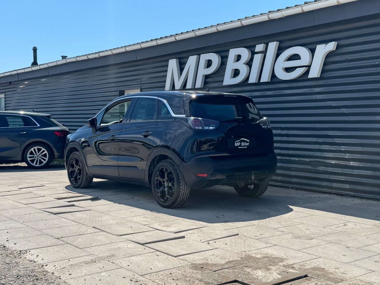 Sort Opel Crossland fra 2023