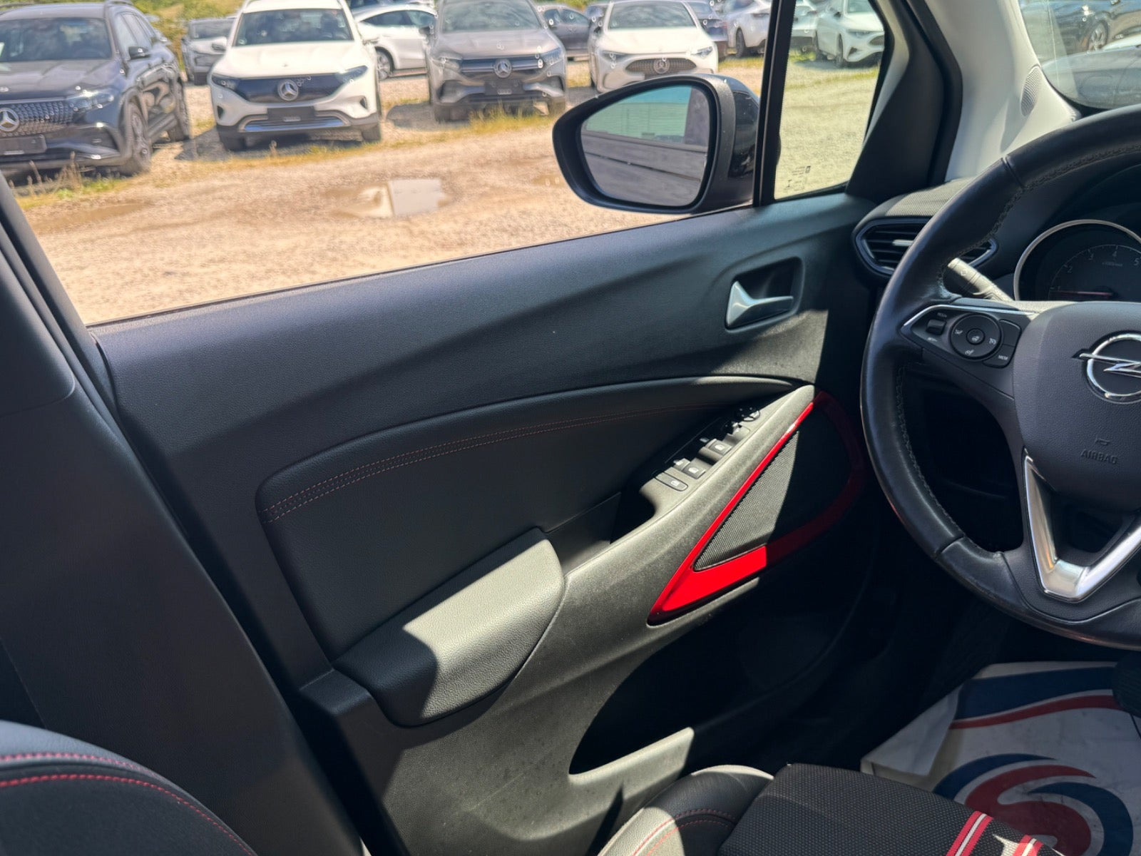 Sort Opel Crossland fra 2023