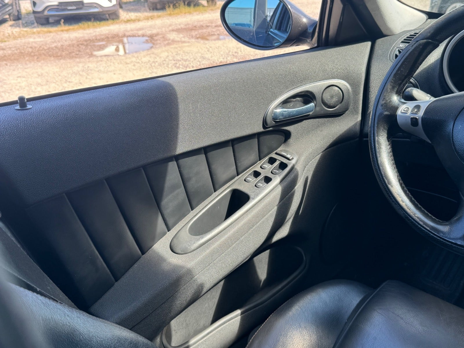 Sort Alfa Romeo 156 fra 2003